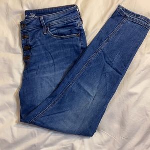 Old Navy Super Skinny High Rise Rockstar Jeans